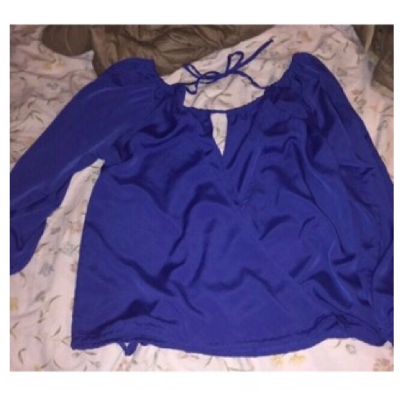 Blouse - Picture 3 of 3